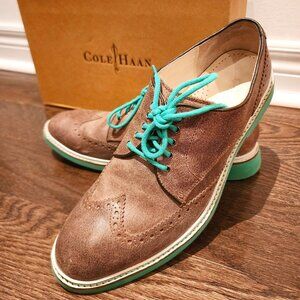 COLE HAAN - Men's Air Franklin Wingtip Smoke Suede